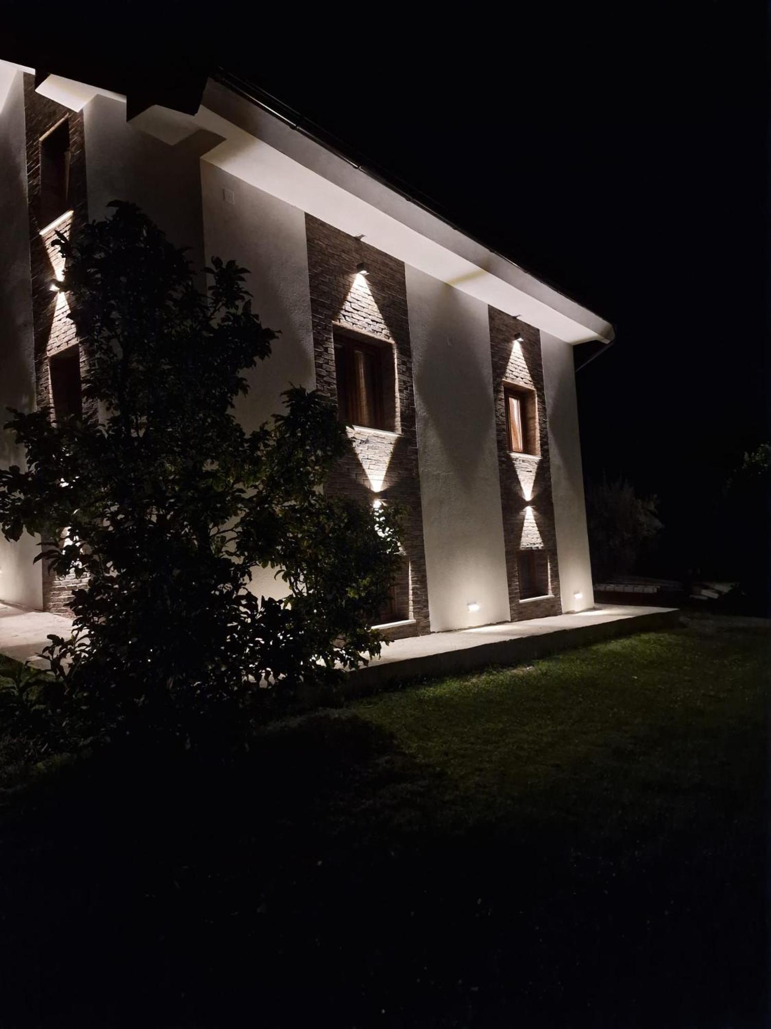 House Wisteria Villa Rakovica Eksteriør bilde